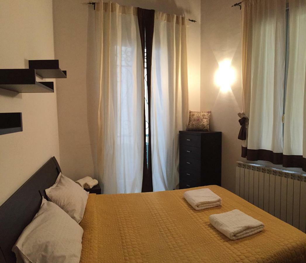 Appartamenti Al Golfo Salo Bagian luar foto